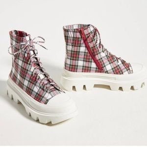 NWOB Jeffrey Campbell Plaid Platform Boots, Size 10